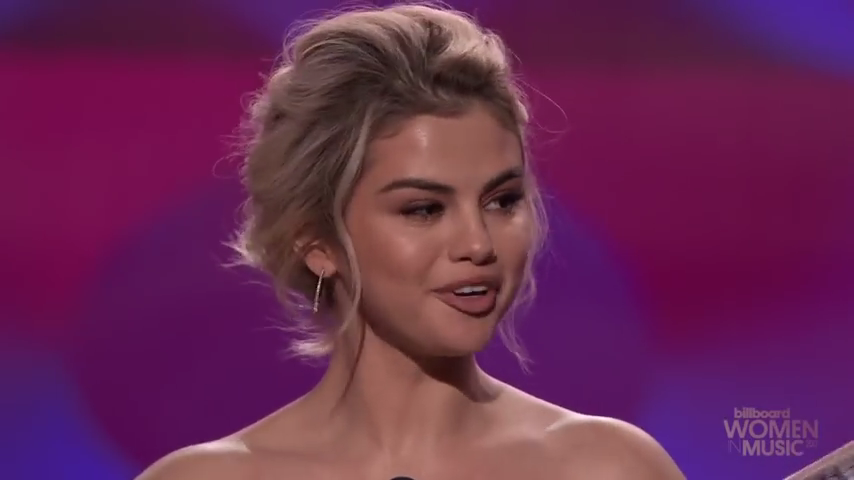 Selena_Gomez_Tearfully_Accepts_Woman_of_the_Year_Award_at_Billboard_s_Women_in_Music_2017_-_YouTube_28480p29_mp40219.png