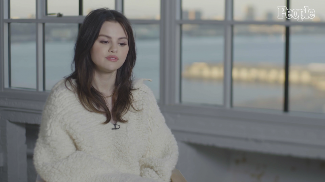 Selena_Gomez__I_Believe_in_the_Strength_of_Women___People_of_the_Year_2020___PEOPLE_-_YouTube_281080p29_mp40580.png