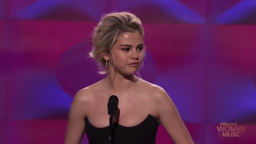 Selena_Gomez_Tearfully_Accepts_Woman_of_the_Year_Award_at_Billboard_s_Women_in_Music_2017_-_YouTube_28480p29_mp40060.png