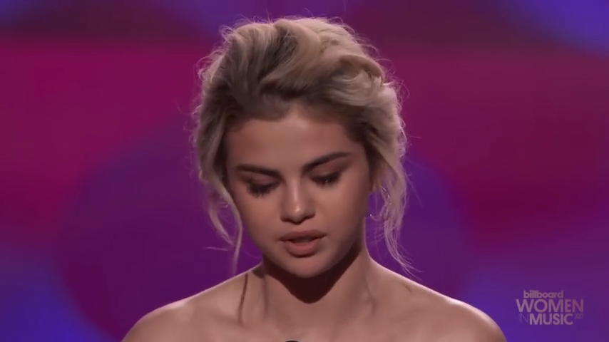 Selena_Gomez_Tearfully_Accepts_Woman_of_the_Year_Award_at_Billboard_s_Women_in_Music_2017_-_YouTube_28480p29_mp40204.png