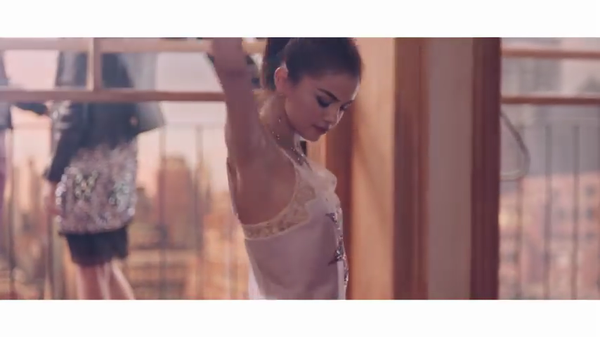 Selena_Gomez_for_Coach_Spring_2018_-_YouTube_28480p29_mp40015.png