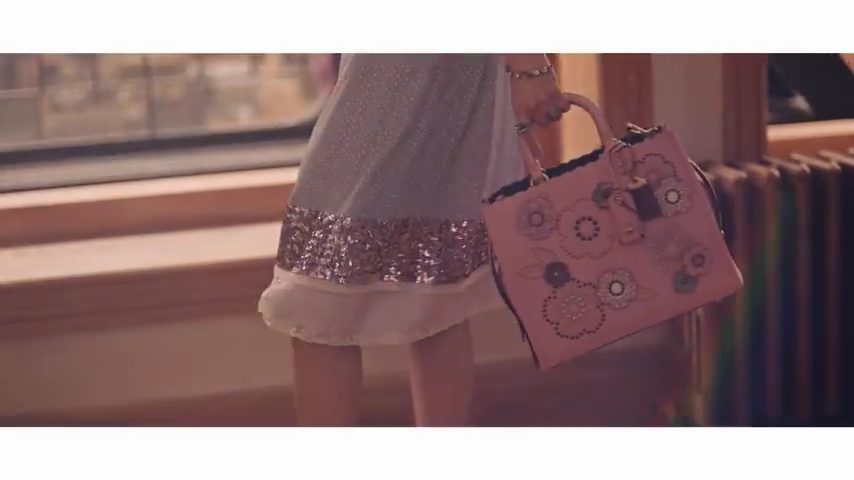 Selena_Gomez_for_Coach_Spring_2018_-_YouTube_28480p29_mp40029.png