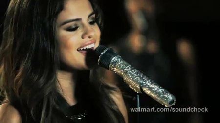 Selena_Gomez_Walmart_Soundcheck-_Come___Get_It_241.jpg