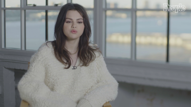 Selena_Gomez__I_Believe_in_the_Strength_of_Women___People_of_the_Year_2020___PEOPLE_-_YouTube_281080p29_mp40320.png