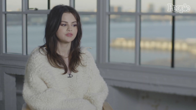Selena_Gomez__I_Believe_in_the_Strength_of_Women___People_of_the_Year_2020___PEOPLE_-_YouTube_281080p29_mp40431.png