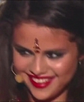 Selena_Gomez_-_Come_and_get_it_NEW_SONG_2013_New_music_videos_2013_450.jpg