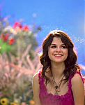 Selena_Gomez_-_Fly_to_Your_Heart_-_YouTube_28720p29_mp40174.png