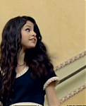 Selena_Gomez_-_Tell_Me_Something_I_Don_t_Know_-_YouTube_28480p29_mp40122.png