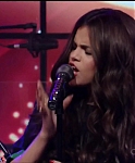Selena_Gomez_Slow_Down_Live_with_Kelly_and_Michael_074.jpg
