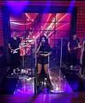 Selena_Gomez_Slow_Down_Live_with_Kelly_and_Michael_090.jpg