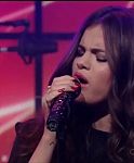 Selena_Gomez_Slow_Down_Live_with_Kelly_and_Michael_106.jpg