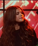 Selena_Gomez_Slow_Down_Live_with_Kelly_and_Michael_172.jpg