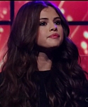 Selena_Gomez_Slow_Down_Live_with_Kelly_and_Michael_191.jpg