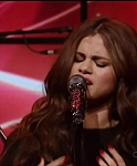Selena_Gomez_Slow_Down_Live_with_Kelly_and_Michael_289.jpg