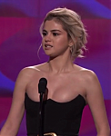 Selena_Gomez_Tearfully_Accepts_Woman_of_the_Year_Award_at_Billboard_s_Women_in_Music_2017_-_YouTube_28480p29_mp40051.png