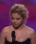 Selena_Gomez_Tearfully_Accepts_Woman_of_the_Year_Award_at_Billboard_s_Women_in_Music_2017_-_YouTube_28480p29_mp40072.png