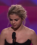 Selena_Gomez_Tearfully_Accepts_Woman_of_the_Year_Award_at_Billboard_s_Women_in_Music_2017_-_YouTube_28480p29_mp40074.png