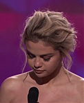 Selena_Gomez_Tearfully_Accepts_Woman_of_the_Year_Award_at_Billboard_s_Women_in_Music_2017_-_YouTube_28480p29_mp40104.png