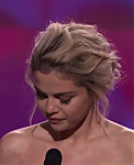 Selena_Gomez_Tearfully_Accepts_Woman_of_the_Year_Award_at_Billboard_s_Women_in_Music_2017_-_YouTube_28480p29_mp40129.png