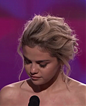 Selena_Gomez_Tearfully_Accepts_Woman_of_the_Year_Award_at_Billboard_s_Women_in_Music_2017_-_YouTube_28480p29_mp40131.png