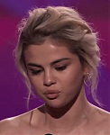 Selena_Gomez_Tearfully_Accepts_Woman_of_the_Year_Award_at_Billboard_s_Women_in_Music_2017_-_YouTube_28480p29_mp40206.png
