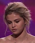 Selena_Gomez_Tearfully_Accepts_Woman_of_the_Year_Award_at_Billboard_s_Women_in_Music_2017_-_YouTube_28480p29_mp40207.png