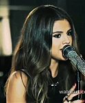 Selena_Gomez_Walmart_Soundcheck-_Hit_the_Lights_256~0.jpg