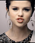 Selena_Gomez___The_Scene_-_Naturally_-_YouTube_28480p29_mp40398.png
