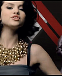 Selena_Gomez___The_Scene_-_Naturally_-_YouTube_28480p29_mp40642.png