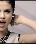 Selena_Gomez___The_Scene_-_Naturally_-_YouTube_28480p29_mp40650.png