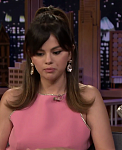 Selena_Gomez20Reacts_to_Wizards_of_Waverly_Place_Theme_Inspiring_Billie_Eilish_s_Bad_Guy_-_YouTube_281080p29_mp40103.png