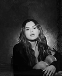 Selena_Gomez_-_Lose_You_To_Love_Me_28Official_Music_Video29_-_YouTube_281080p29_mp40936.png