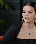 Selena_Gomez_-_Zane_Lowe__Apple_Music_Rare_Interview_mp40421.png
