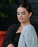 Selena_Gomez_-_Zane_Lowe__Apple_Music_Rare_Interview_mp41134.png
