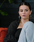Selena_Gomez_-_Zane_Lowe__Apple_Music_Rare_Interview_mp41135.png