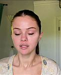 Selena_Gomez_s_Guide_to_the_Perfect_Cat_Eye___Beauty_Secrets___Vogue_-_YouTube_281080p29_mp40071.png