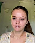 Selena_Gomez_s_Guide_to_the_Perfect_Cat_Eye___Beauty_Secrets___Vogue_-_YouTube_281080p29_mp40079.png