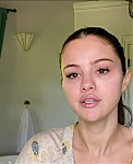 Selena_Gomez_s_Guide_to_the_Perfect_Cat_Eye___Beauty_Secrets___Vogue_-_YouTube_281080p29_mp40092.png