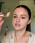 Selena_Gomez_s_Guide_to_the_Perfect_Cat_Eye___Beauty_Secrets___Vogue_-_YouTube_281080p29_mp40175.png