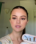 Selena_Gomez_s_Guide_to_the_Perfect_Cat_Eye___Beauty_Secrets___Vogue_-_YouTube_281080p29_mp40448.png