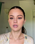 Selena_Gomez_s_Guide_to_the_Perfect_Cat_Eye___Beauty_Secrets___Vogue_-_YouTube_281080p29_mp40467.png