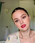 Selena_Gomez_s_Guide_to_the_Perfect_Cat_Eye___Beauty_Secrets___Vogue_-_YouTube_281080p29_mp40508.png