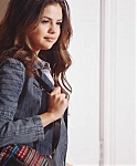 SELENA_GOMEZ_-_BACK_TO_SCHOOL_-__FIRSTDAYLOOK_720p_28Video_Only29_318.jpg