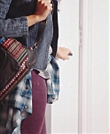 SELENA_GOMEZ_-_BACK_TO_SCHOOL_-__FIRSTDAYLOOK_720p_28Video_Only29_329.jpg