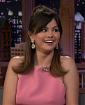Selena_Gomez20Reacts_to_Wizards_of_Waverly_Place_Theme_Inspiring_Billie_Eilish_s_Bad_Guy_-_YouTube_281080p29_mp40089.png