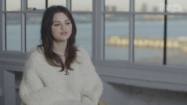 Selena_Gomez__I_Believe_in_the_Strength_of_Women___People_of_the_Year_2020___PEOPLE_-_YouTube_281080p29_mp40575.png
