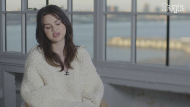 Selena_Gomez__I_Believe_in_the_Strength_of_Women___People_of_the_Year_2020___PEOPLE_-_YouTube_281080p29_mp40596.png
