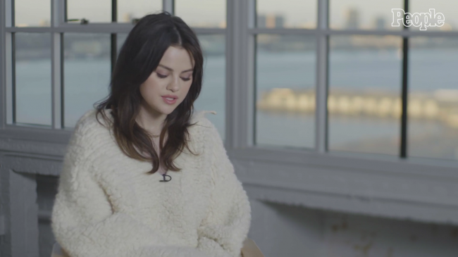 Selena_Gomez__I_Believe_in_the_Strength_of_Women___People_of_the_Year_2020___PEOPLE_-_YouTube_281080p29_mp40599.png