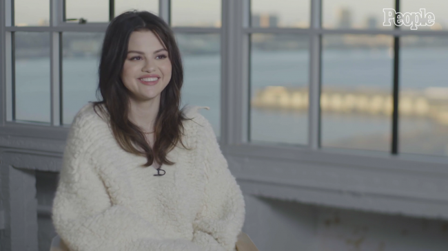 Selena_Gomez__I_Believe_in_the_Strength_of_Women___People_of_the_Year_2020___PEOPLE_-_YouTube_281080p29_mp40603.png