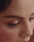 Rare_Beauty_By_Selena_Gomez_-_Makeup_Made_To_Feel_Good_In_-_YouTube_281080p29_mp40003.png